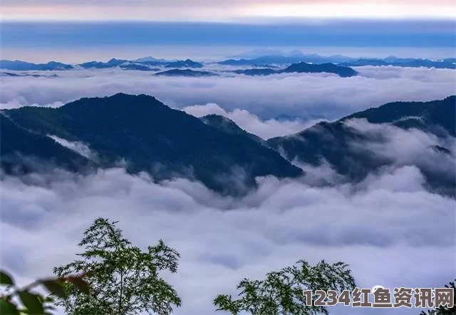 《性解密第一季》高清“两峰夹小溪，湿润无泥映心间；少女情怀如诗，悠然探索自然之美。”