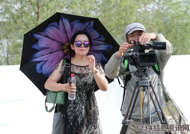 善良的小姨子在线观看聂小雨大战黑武士：一场激情四溢的对决，绚丽画面交织着勇气与信念的碰撞