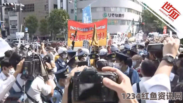 日本民众反安倍情绪高涨，万人示威游行反对战争与安倍政策