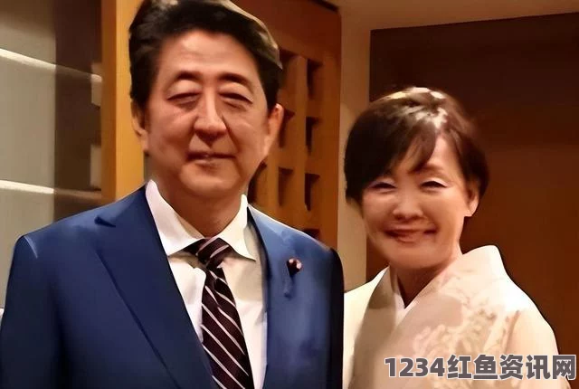 安倍夫人被曝连日宴饮，深夜与男艺人亲吻事件内幕揭秘（图文报道）