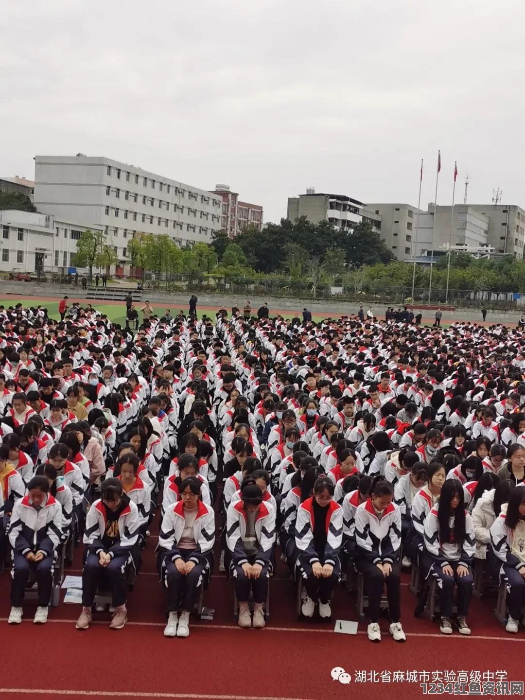 好东西免费播放电影在线观看你叫的越大声我就越兴奋是什么歌词：激情瞬间的极致释放与心灵碰撞