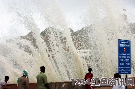 海浪拍打岸边，浪花一阵接一阵地涌来，唤醒无尽的思绪