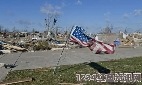 美国中西部罕见强烈龙卷风袭击，街区瞬间毁灭，破坏力惊人