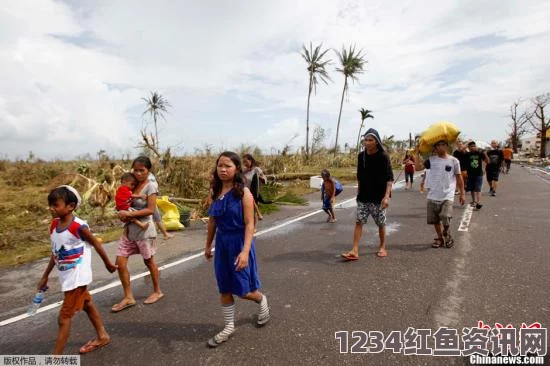 菲律宾遭遇超强台风海燕袭击，灾情严重，已致56人死亡